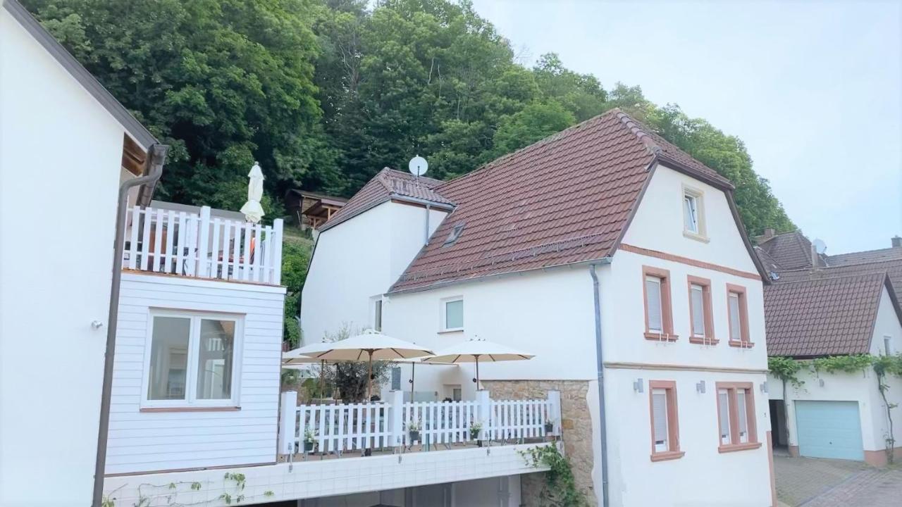 Haus Am Heiner Geissler Platz By Landgasthof Zickler Gleisweiler Eksteriør billede